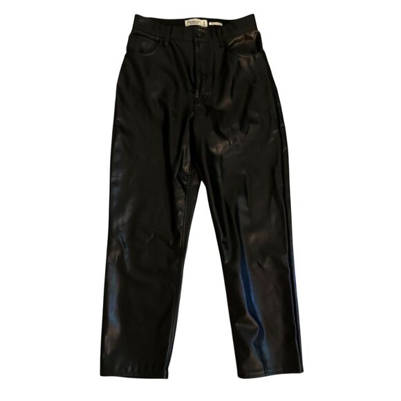Abercrombie & Fitch Black Vegan Leather Ankle Straight High Rise Pants Size 27/4 - Picture 1 of 5